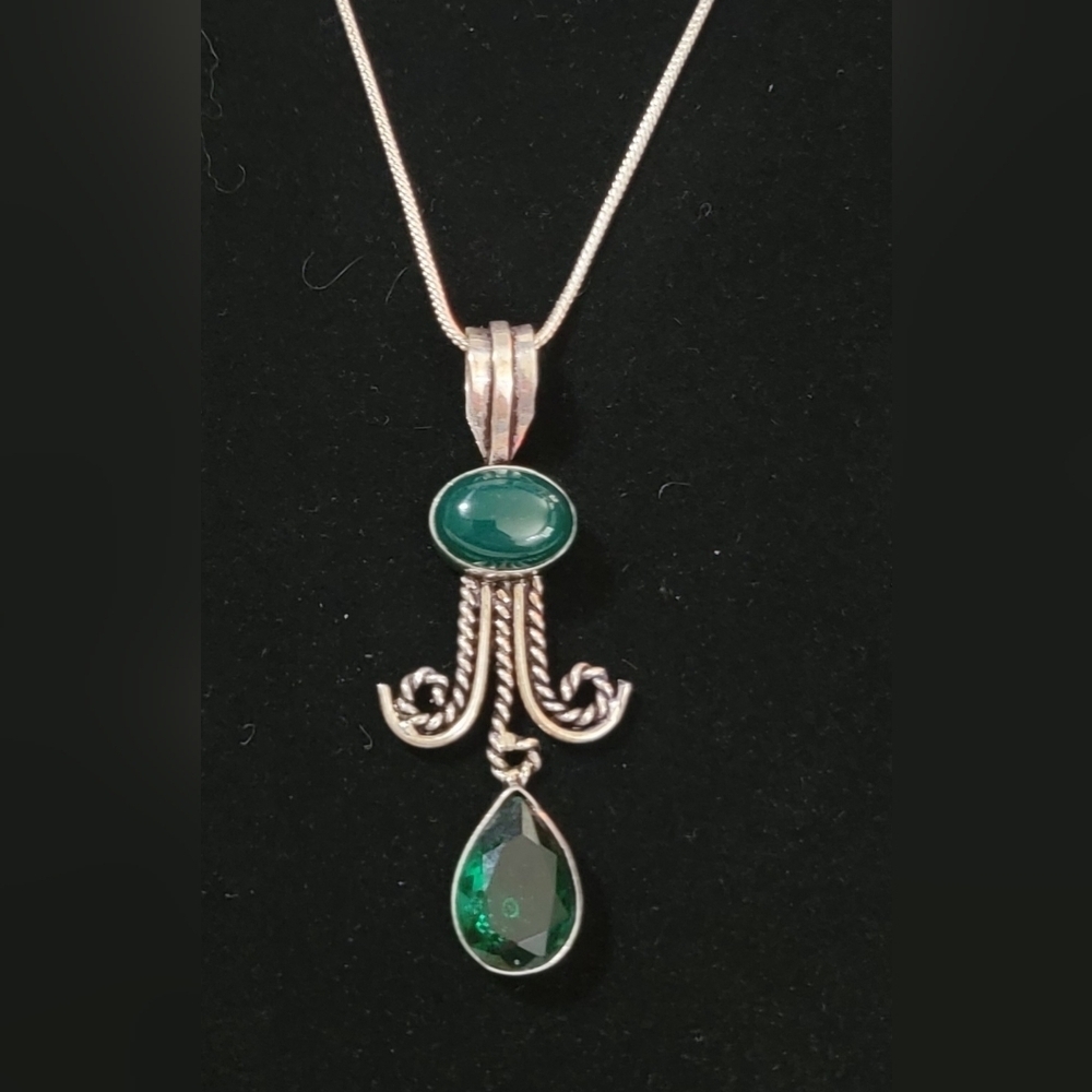 Handmade 925 Sterling Silver Green Onyx Gemstone Pendant &…